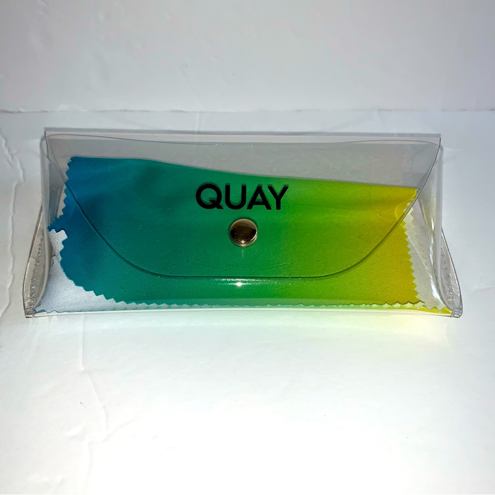Quay Australia Clear Sunglasses Case with Gradient Cleaning Cloth